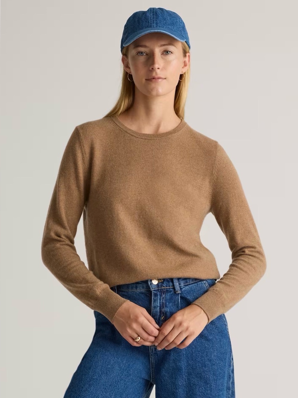 Quince Mongolian Cashmere Crewneck Sweater in Teak , Small